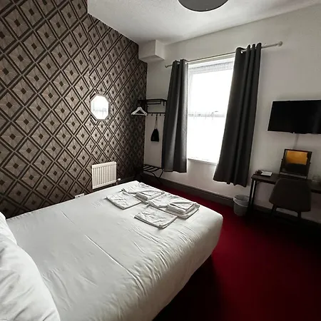 The Derby ホテル 2*